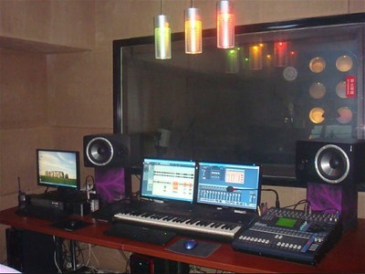 北京至尊唱片專業(yè)錄音棚對(duì)外開放_(tái)影音制作_演藝吧 - 中華演出網(wǎng)